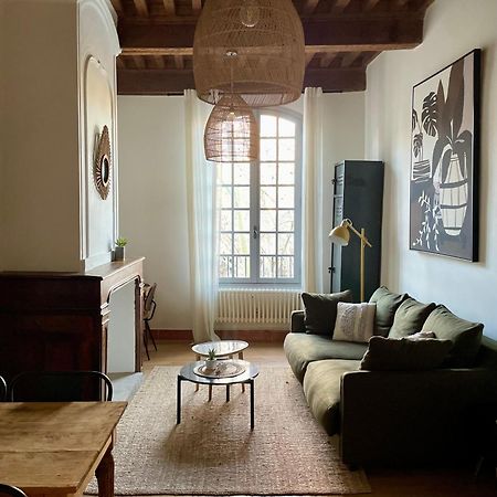 La Boheme Place Aux Herbes Uzes Luaran gambar
