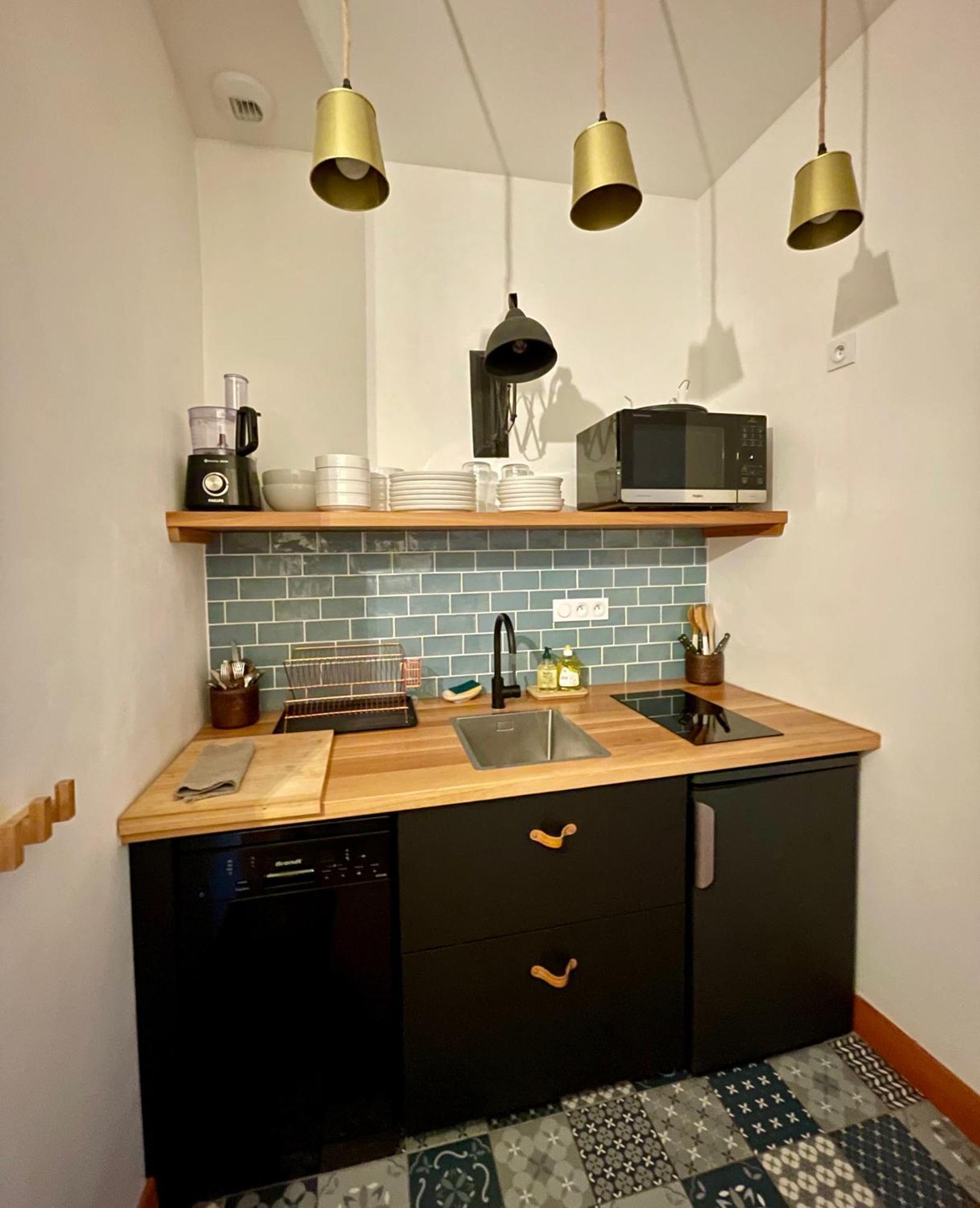 La Boheme Place Aux Herbes Uzes Luaran gambar